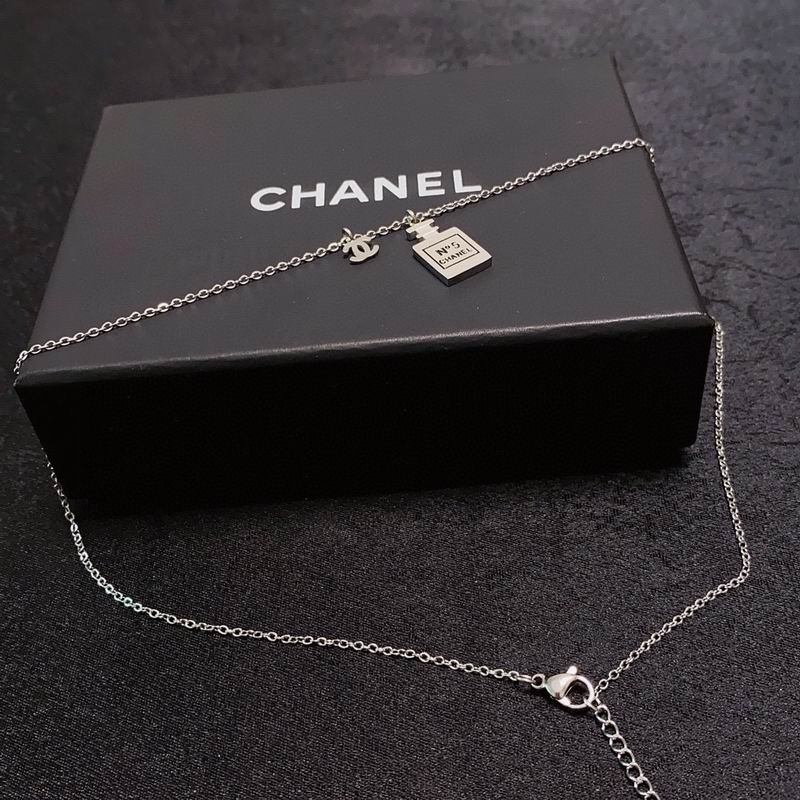Chanel Necklace 03yxs247 (4)