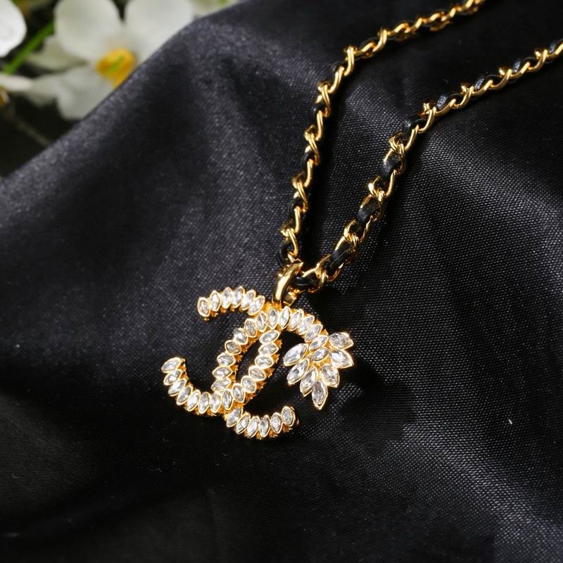 Chanel Necklace 03yxs261 (3)