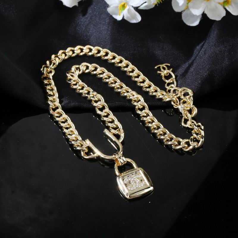 Chanel Necklace 03yxs263 (4)