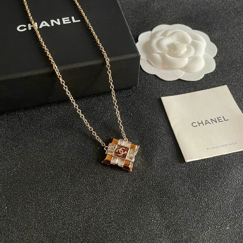 Chanel Necklace 03yxs271 (10)
