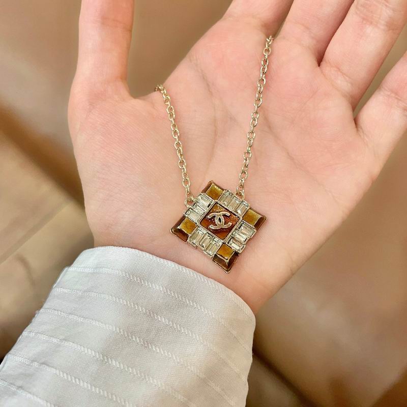 Chanel Necklace 03yxs271 (8)