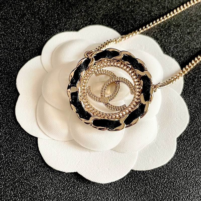 Chanel Necklace 03yxs273 (5)