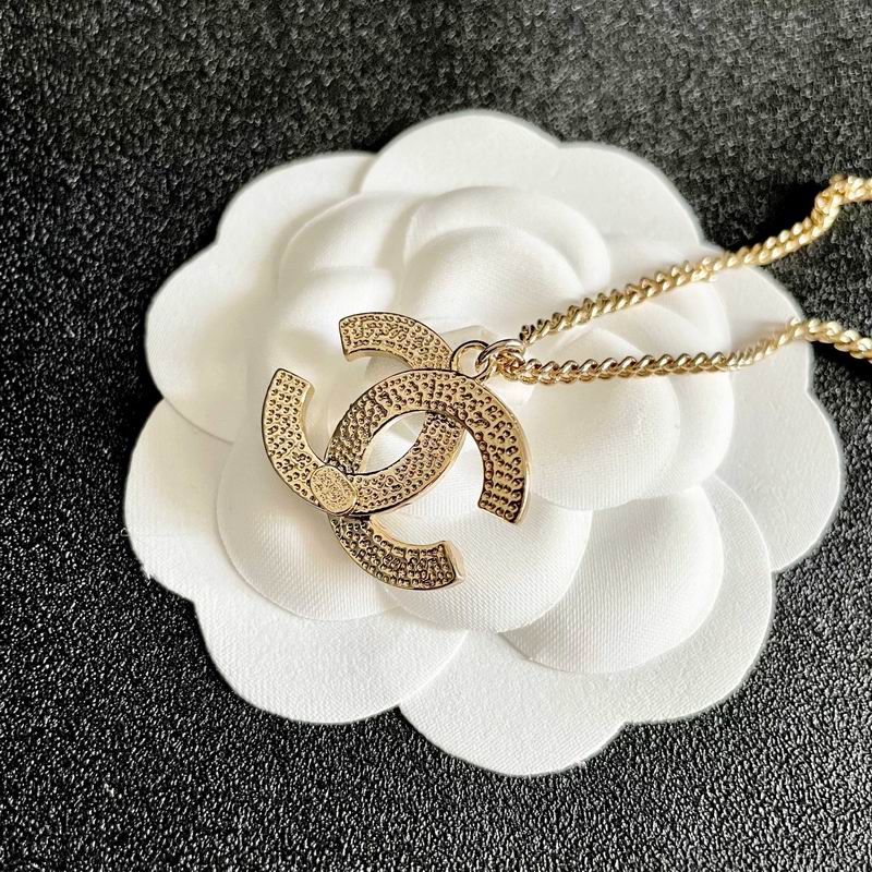 Chanel Necklace 03yxs311 (5)
