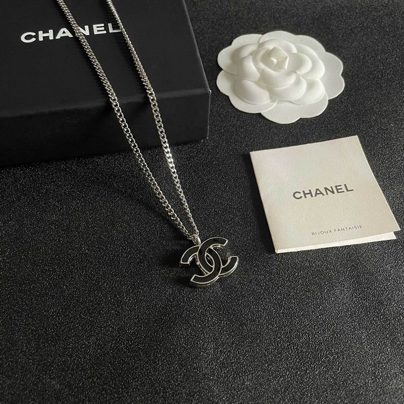 Chanel Necklace 03yxs356 (2)