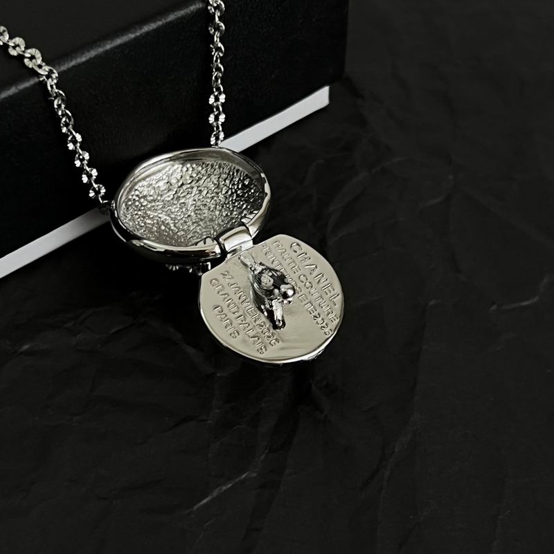 Chanel Necklace 03yxs367 (4)