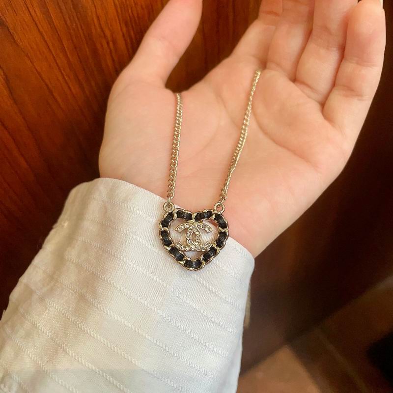 Chanel Necklace 03yxs370 (6)