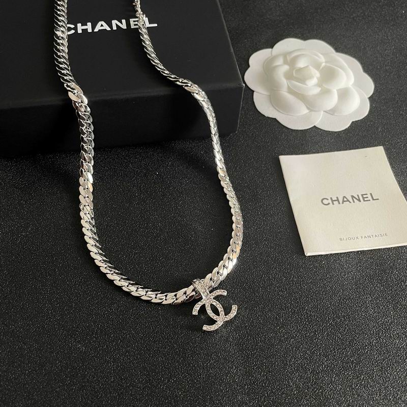 Chanel Necklace 03yxs373 (2)