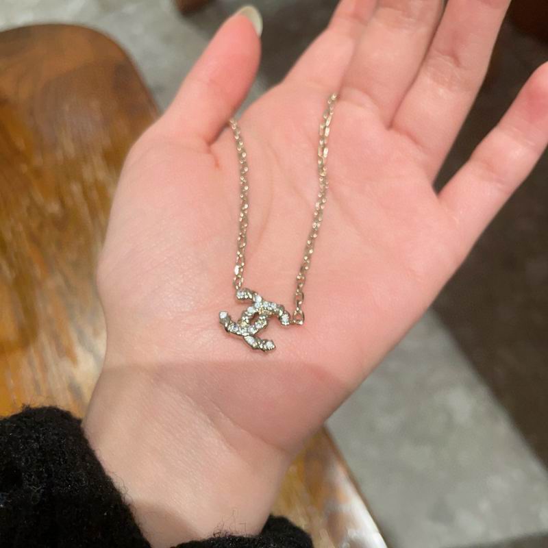 Chanel Necklace 03yxs375 (2)