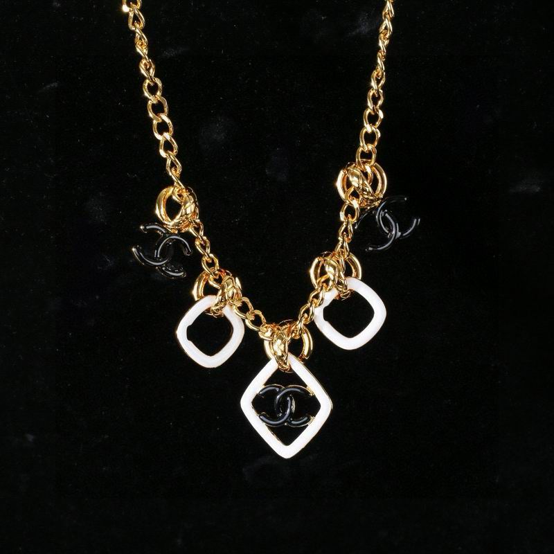 Chanel Necklace 03yxs85 (4)