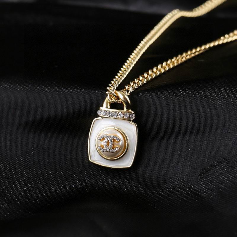 Chanel Necklace 03yxs95 (4)