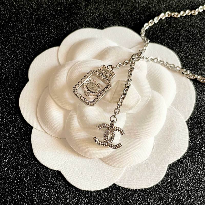 Chanel Necklace 04yxs17 (11)