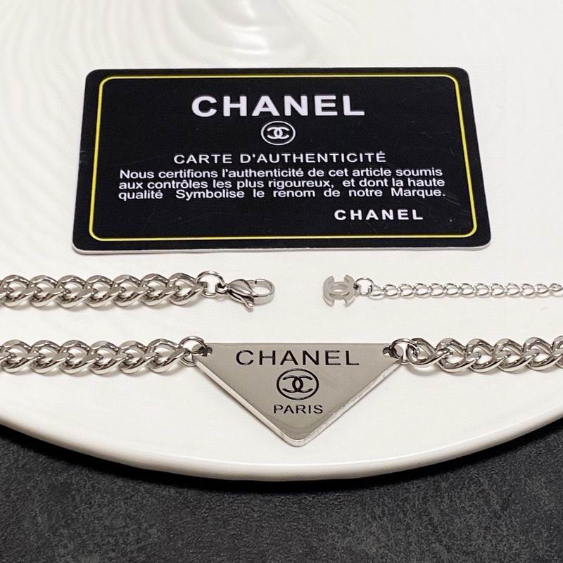 Chanel Necklace 04yxs27 (2)