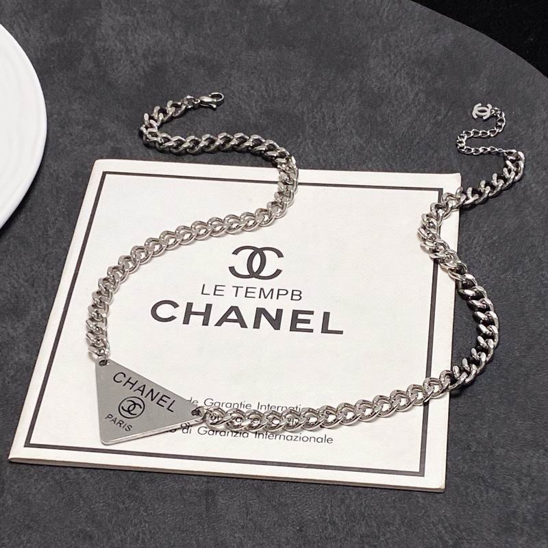 Chanel Necklace 04yxs27 (5)