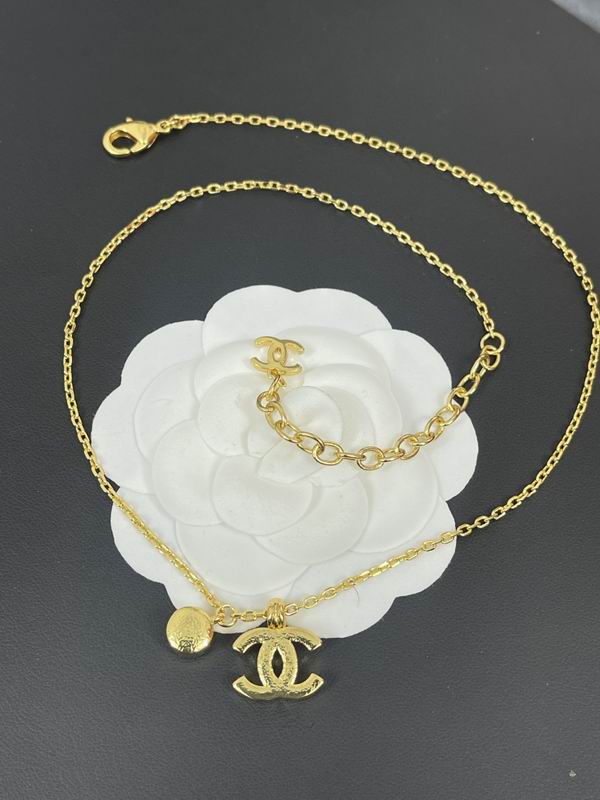 Chanel Necklace 04yxs402 (1)