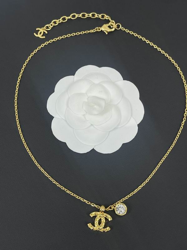 Chanel Necklace 04yxs402 (3)