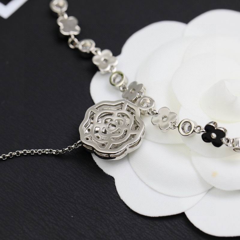 Chanel Necklace 04yxs407 (7)