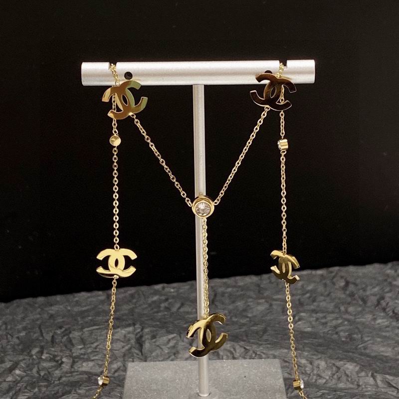 Chanel Necklace 04yxs412 (6)