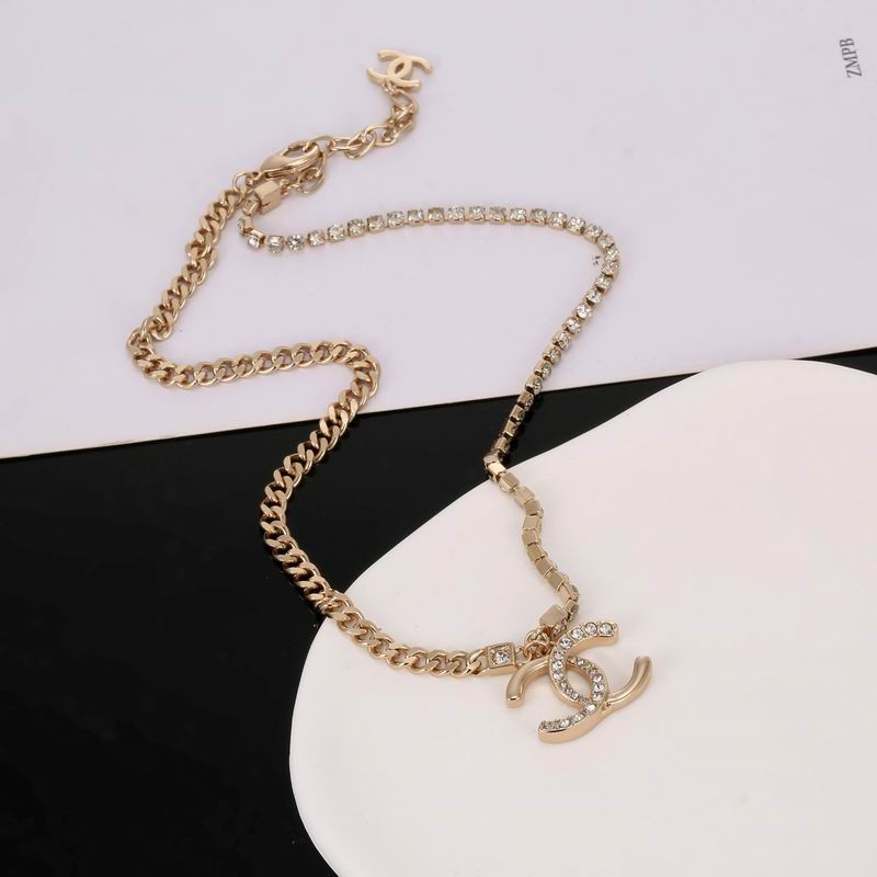 Chanel Necklace 04yxs414 (5)