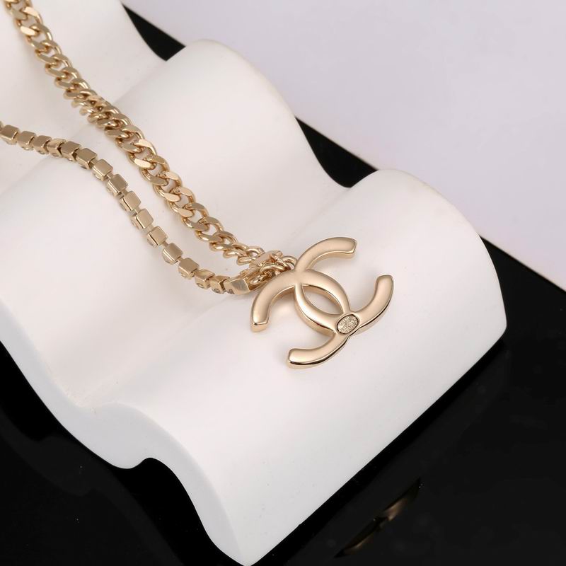 Chanel Necklace 04yxs414 (6)