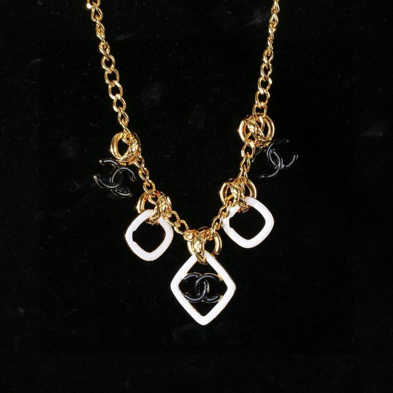 Chanel Necklace 04yxs424 (4)