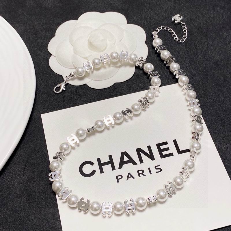 Chanel Necklace 04yxs429 (7)