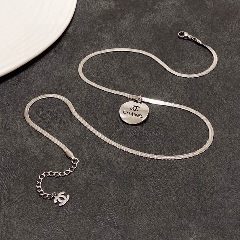 Chanel Necklace 04yxs433 (4)