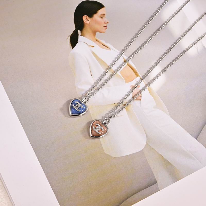 Chanel Suits 02yxs01 (2)