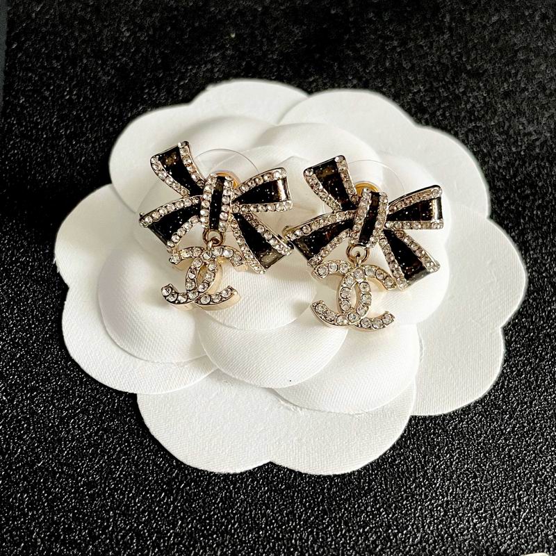 Chanel Suits 03yxs16 (36)