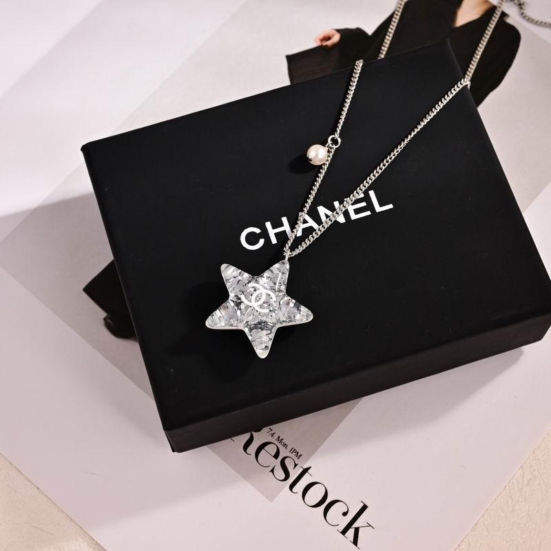 Chanel Suits 03yxs17 (6)