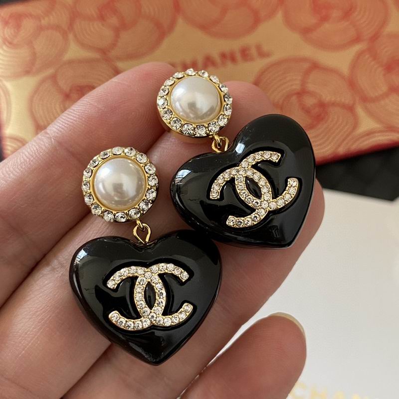 Chanel Suits 03yxs19 (6)