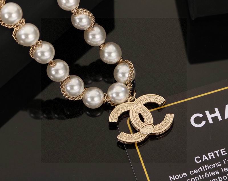 Chanel Suits 03yxs20 (4)
