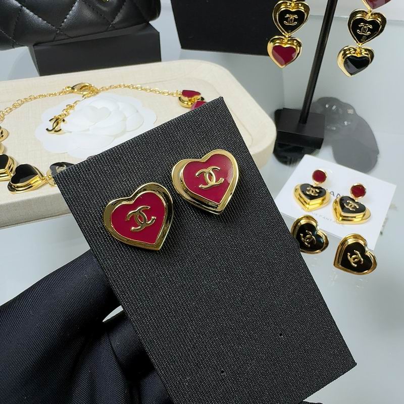 Chanel Suits 03yxs25 (10)