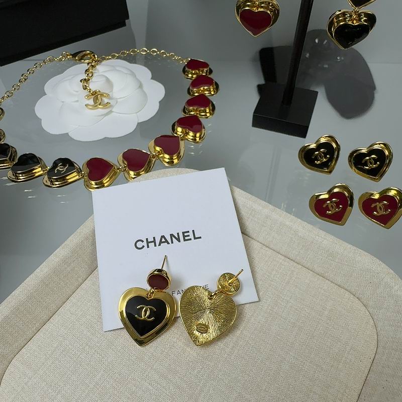 Chanel Suits 03yxs25 (20)