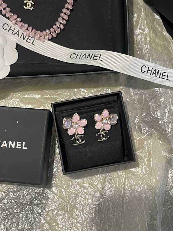 Chanel Suits 03yxs26 (10)
