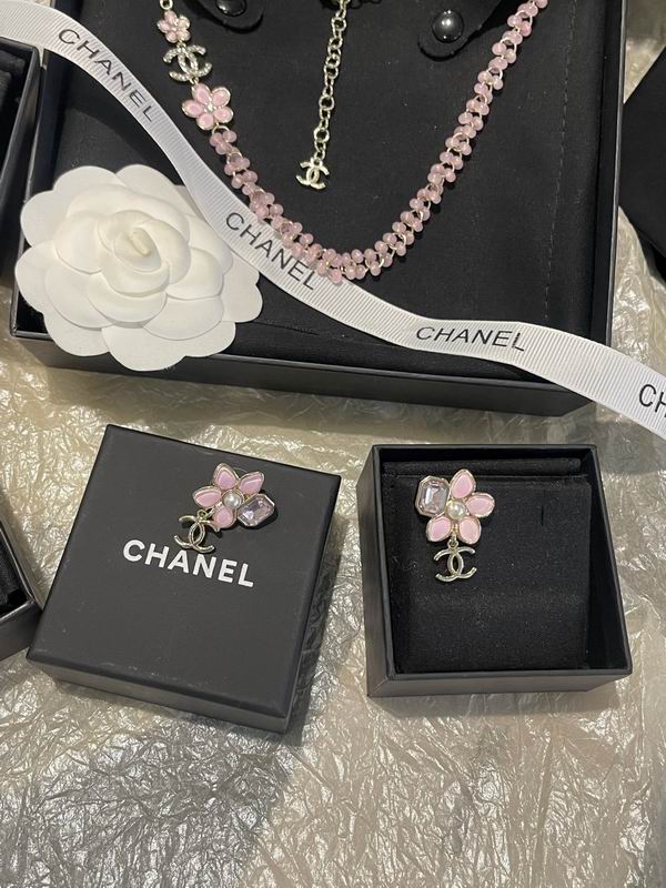 Chanel Suits 03yxs26 (12)