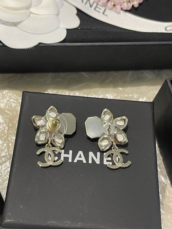 Chanel Suits 03yxs26 (13)