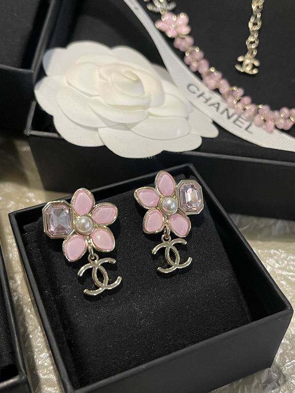 Chanel Suits 03yxs26 (6)