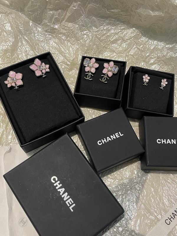 Chanel Suits 03yxs26 (9)