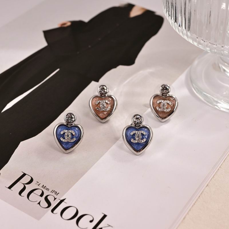 Chanel Suits 03yxs27 (2)