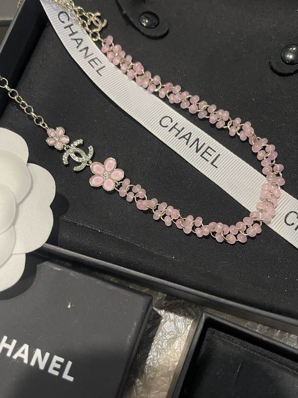 Chanel Suits 03yxs29 (9)