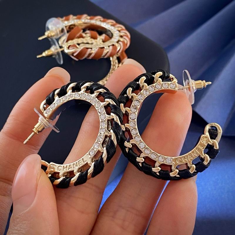 Chanel Suits 03yxs33 (15)