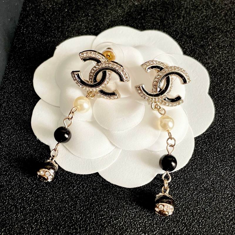 Chanel Suits 03yxs35 (27)
