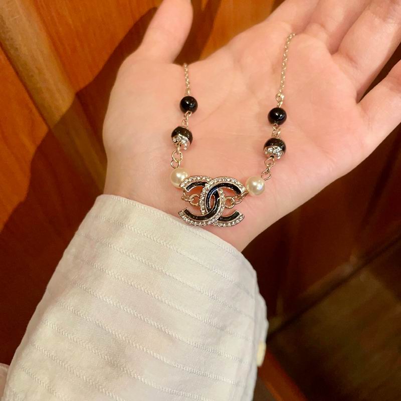 Chanel Suits 03yxs35 (29)