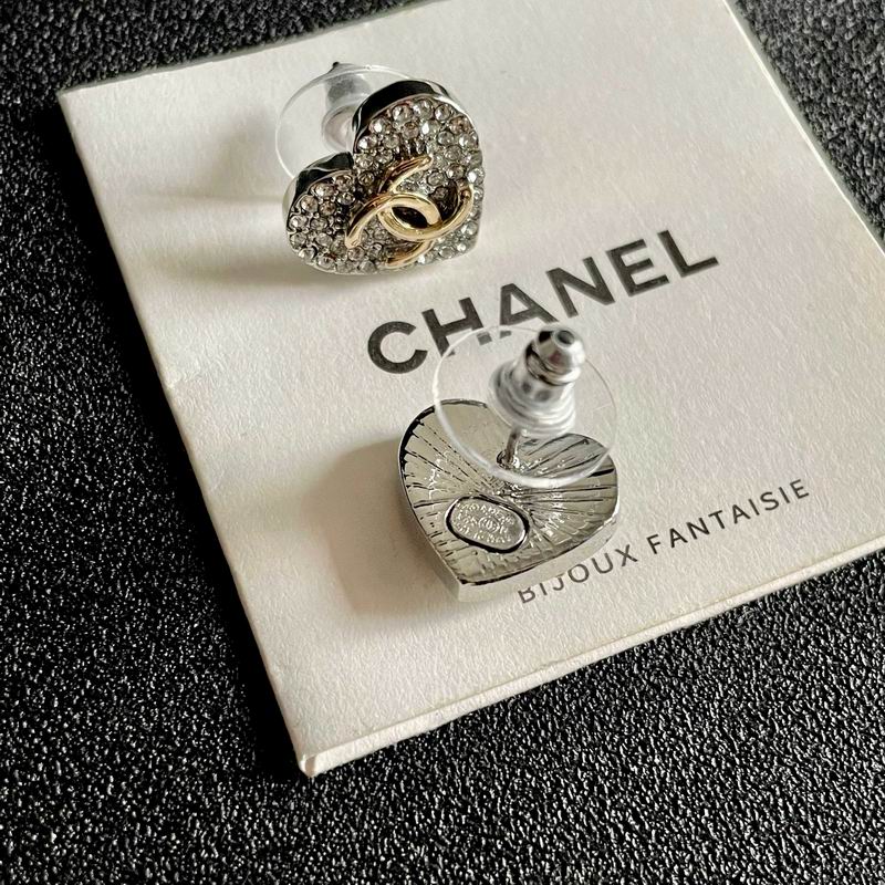 Chanel Suits 03yxs36 (9)