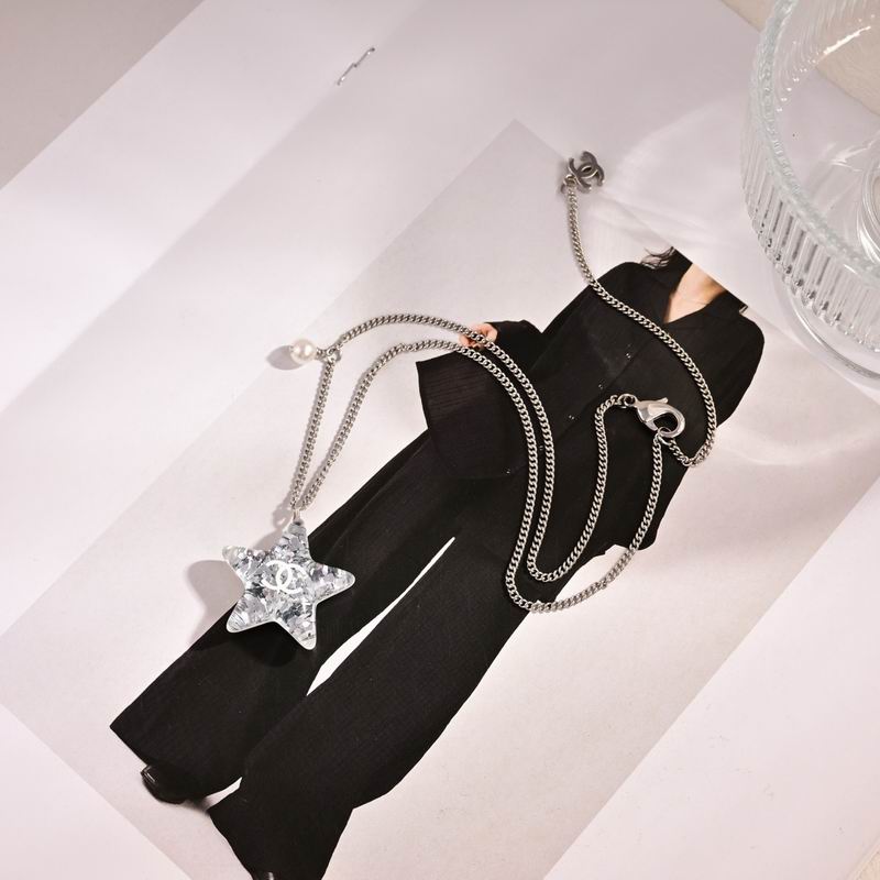 Chanel Suits 03yxs38 (4)