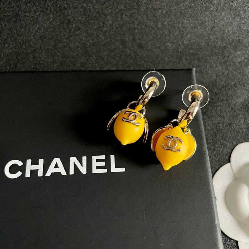 Chanel Suits 04yxs41 (11)