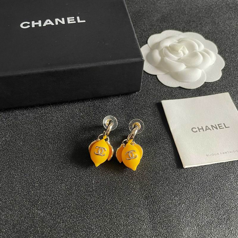 Chanel Suits 04yxs41 (8)