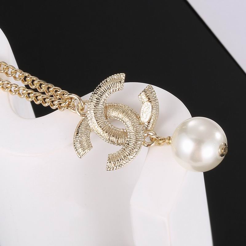 Chanel Suits 04yxs43 (6)