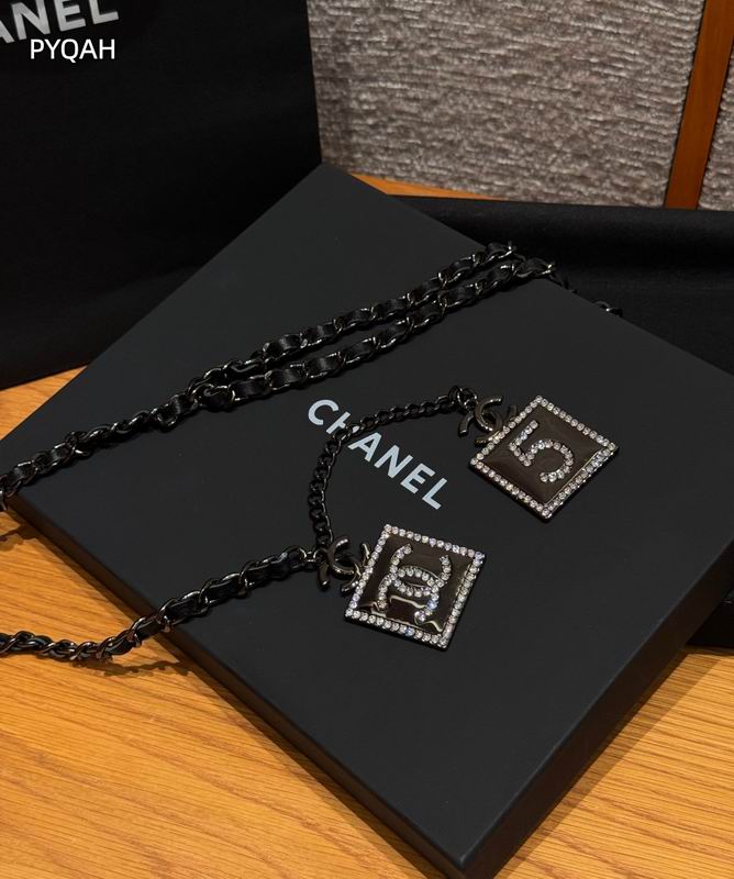 Chanel Waist chain 8L (12)