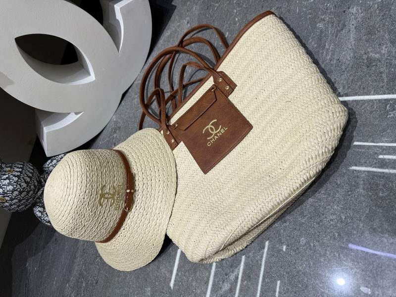 Chanel beach bag hat dx (124)